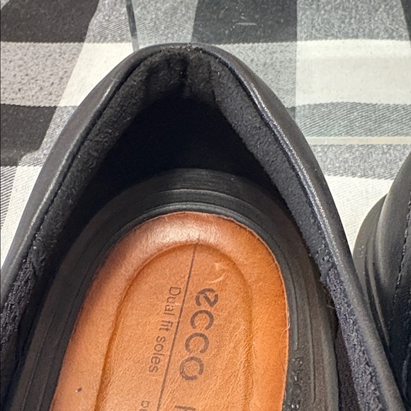 Ecco Helsinki 2 Black Leather Bike-Toe Derby Shoe Men\'s Size 40/US 6-6.5 Lace Up